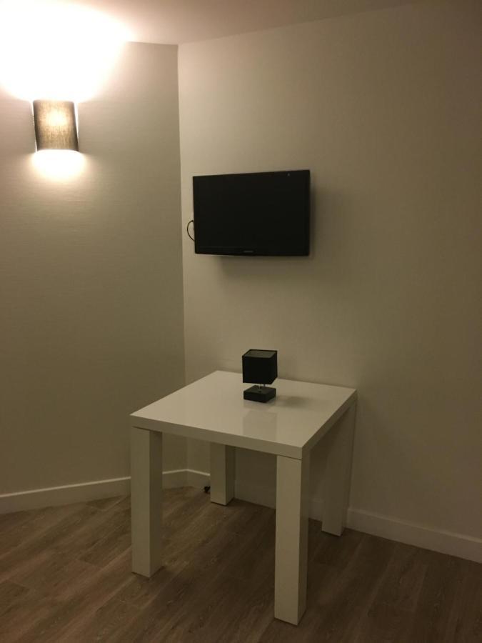 Chambres D'Hote Les Bredins Saint-Menoux Bagian luar foto